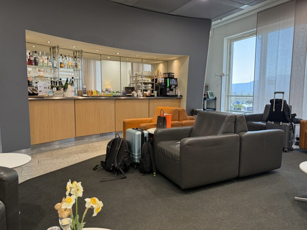Lufthansa Star Alliance Lounge Athens