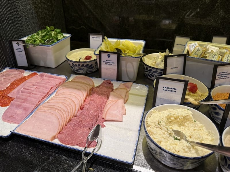 Frühstück Hilton Vienna Plaza