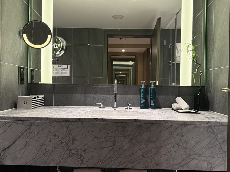 KING PLAZA EXECUTIVE ROOM
